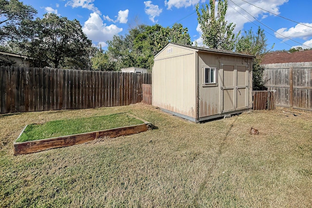 view of outdoor structure with a lawn