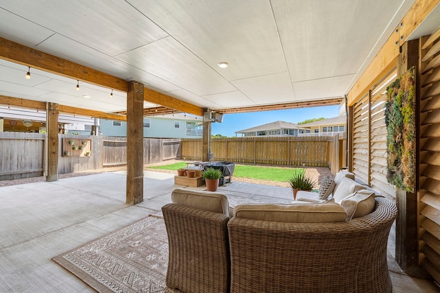 view of patio with outdoor lounge area