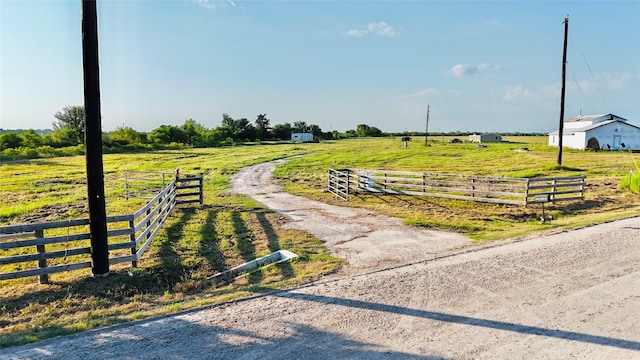 Listing photo 2 for 11626 Barak Rd, Guy TX 77444