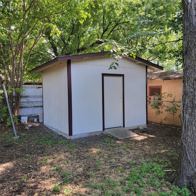 view of outdoor structure