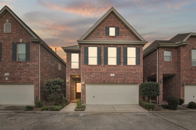 view of front of house featuring a garage