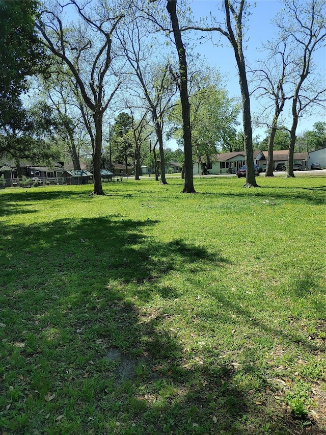 Listing photo 2 for 000 S Hackberry St, Sweeny TX 77480