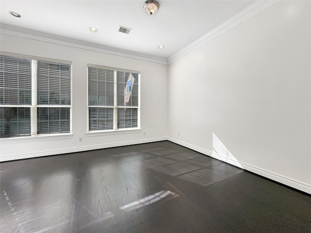 empty room with crown molding