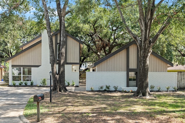 view of property exterior