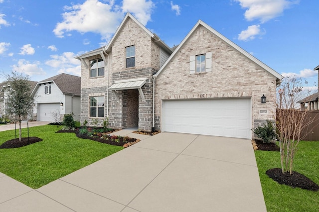 view of front of property with a front lawn