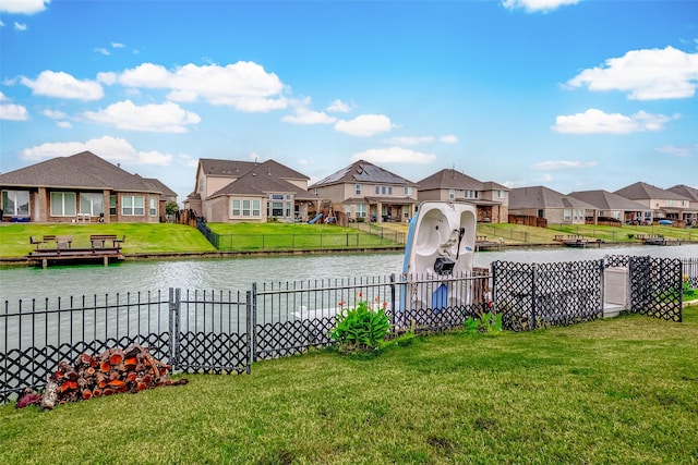 view of yard featuring a water view