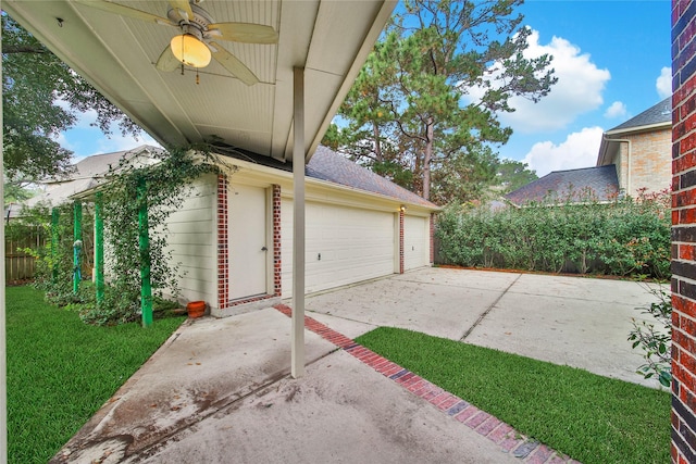 garage with ceiling fan