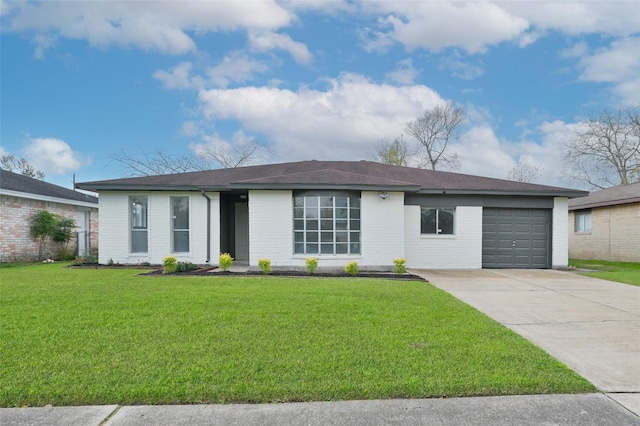 single story home featuring a front yard and a garage