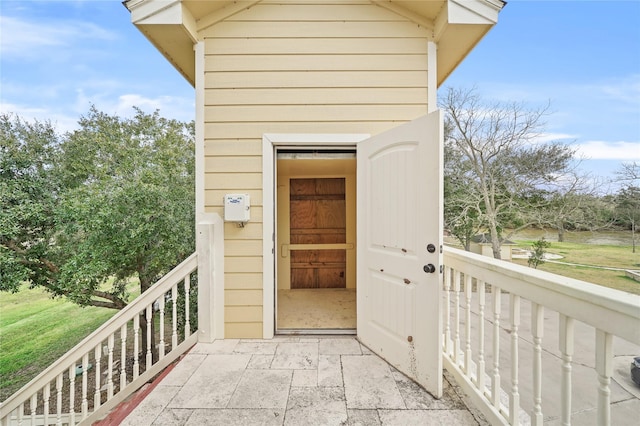 view of doorway to property