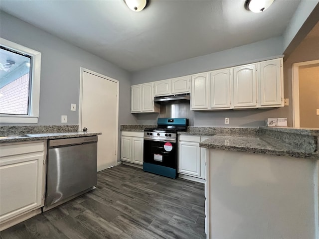 kitchen featuring under cabinet range hood, stainless steel appliances, dark wood-style floors, and white cabinetry