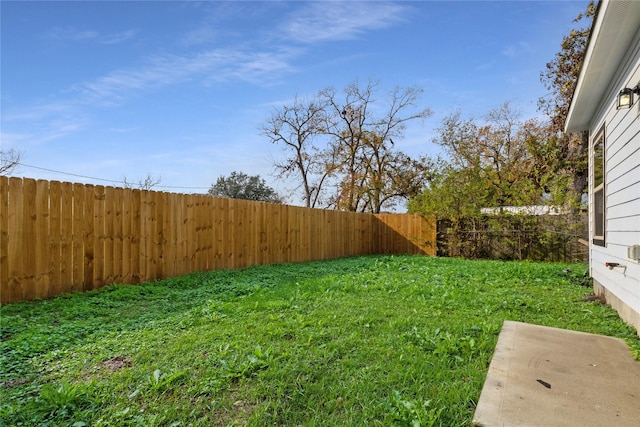 1101 Johnson St, Baytown, TX 77520 - view of yard featuring fence