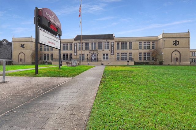 1101 Johnson St, Baytown, TX 77520 - view of building exterior
