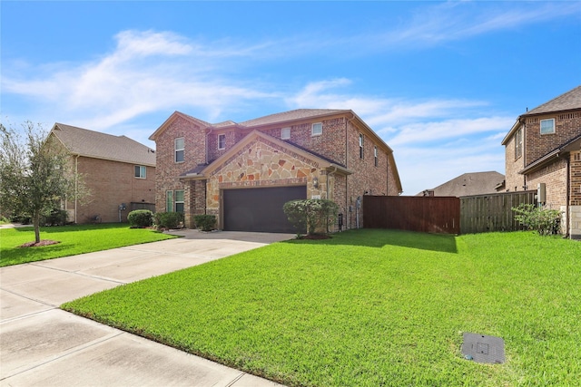 view of front of house featuring a front yard