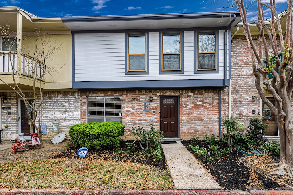 view of townhome / multi-family property