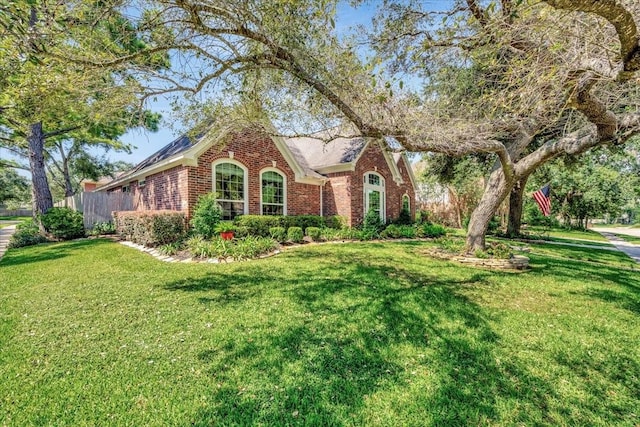 view of front of house with a front yard