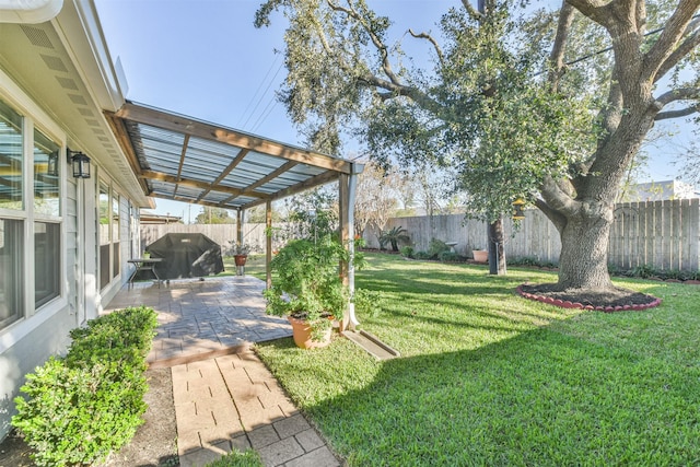 view of yard featuring a pergola and a patio