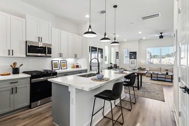 2202 Springwood Vista Ln, Houston, TX 77055