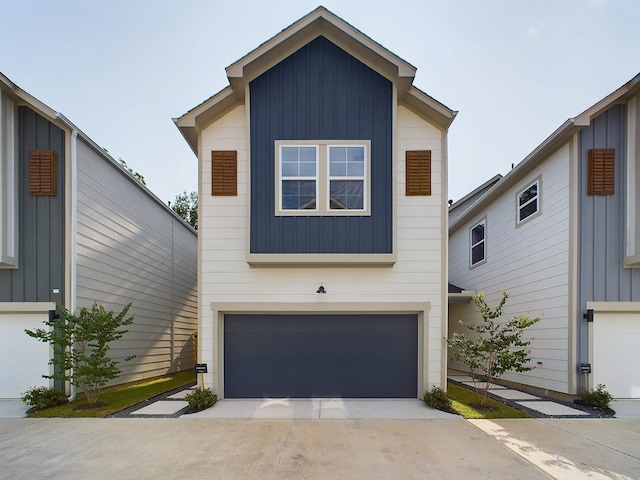 view of front of house featuring a garage