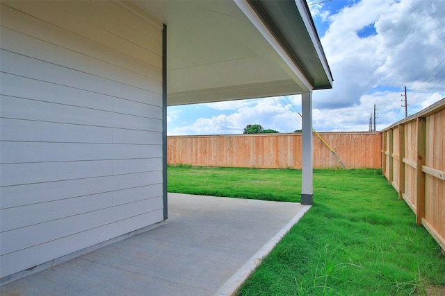 2971 Colonia Blossom Ln, Pinehurst, TX 77362 - view of yard with a patio