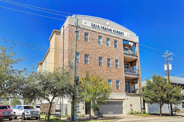 2510 Travis St Unit 303, Houston, TX 77006 - view of building exterior