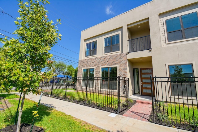 149 S 66th St, Houston, TX 77011 - photo 1