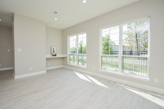 empty room featuring light hardwood / wood-style flooring