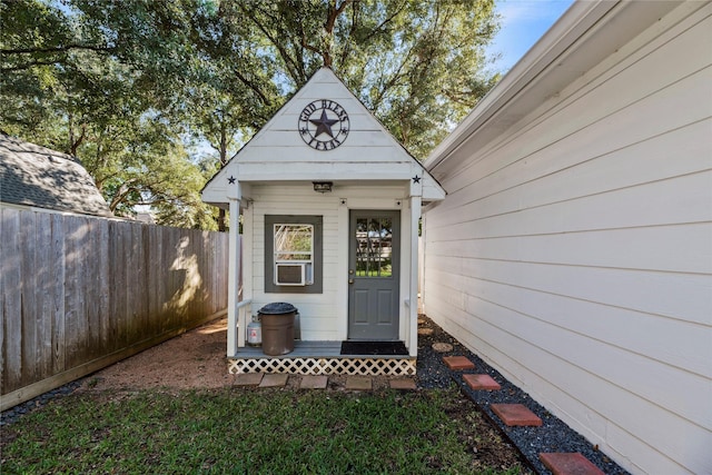 view of outbuilding