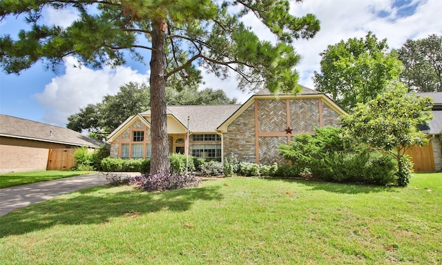 view of front of home with a front yard