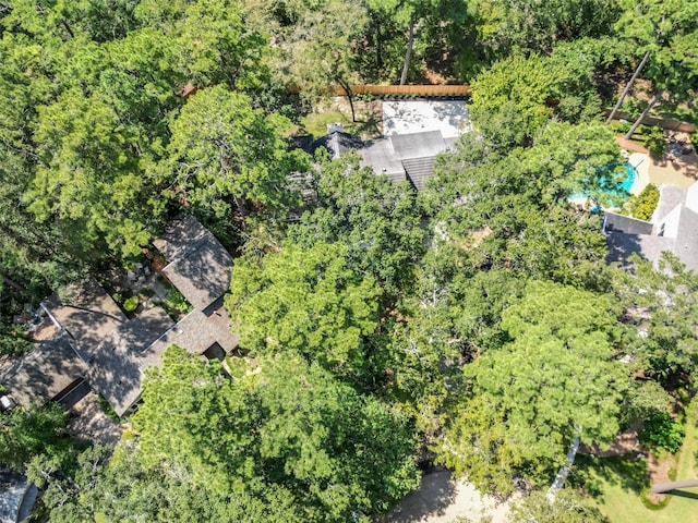 bird's eye view of a pool area