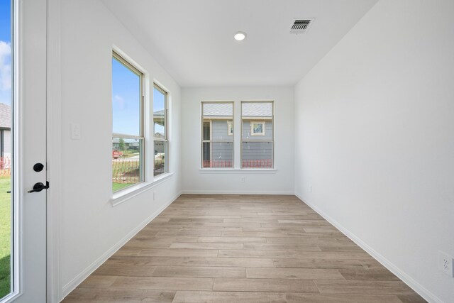 14329 Bluebonnet Bend Ct, Willis, TX 77318 - photo 10