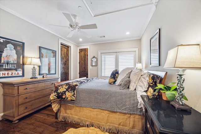 bedroom with ceiling fan, dark hardwood / wood-style flooring, and crown molding