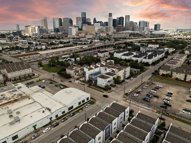 view of aerial view at dusk