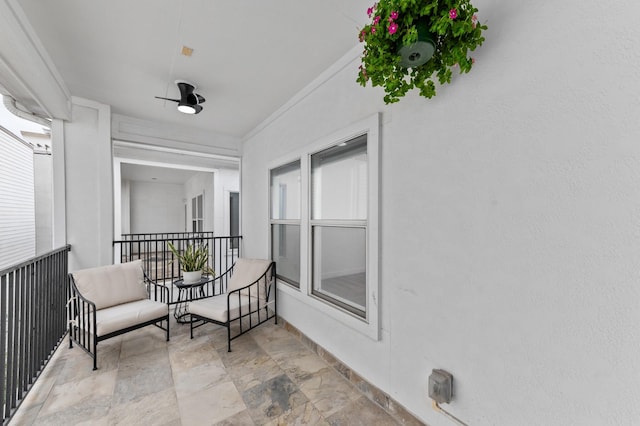 balcony with ceiling fan