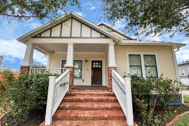 view of front facade featuring covered porch