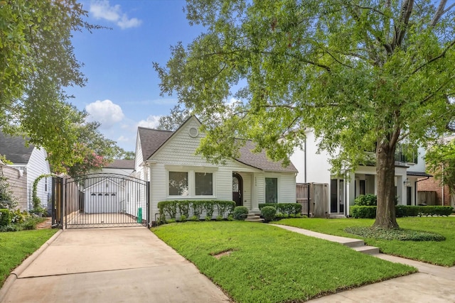 view of front of property with a front lawn