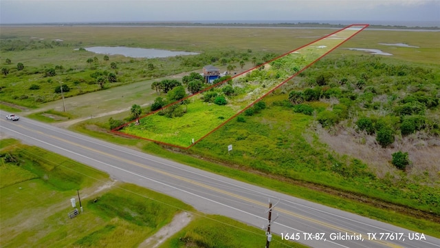 Listing photo 2 for 1645 Hwy 87, Gilchrist TX 77617