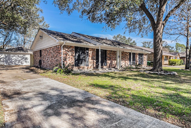 Listing photo 2 for 5470 Loch Lomond Dr, Houston TX 77096