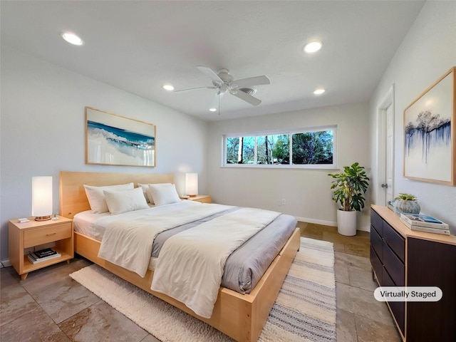 bedroom with ceiling fan