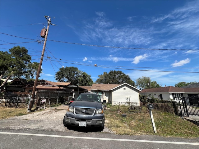 view of front of home