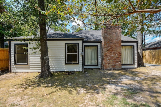 view of front of home