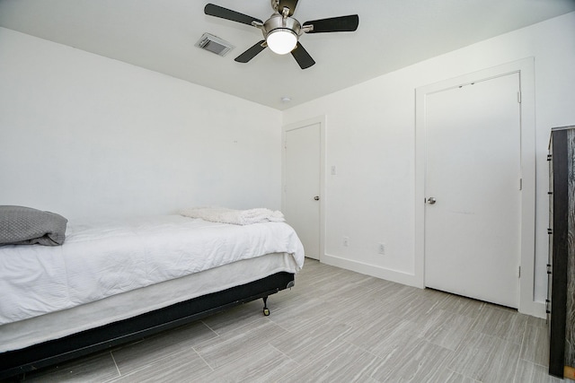 bedroom featuring ceiling fan