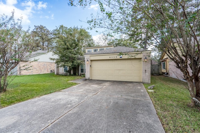 view of front of property with a front lawn