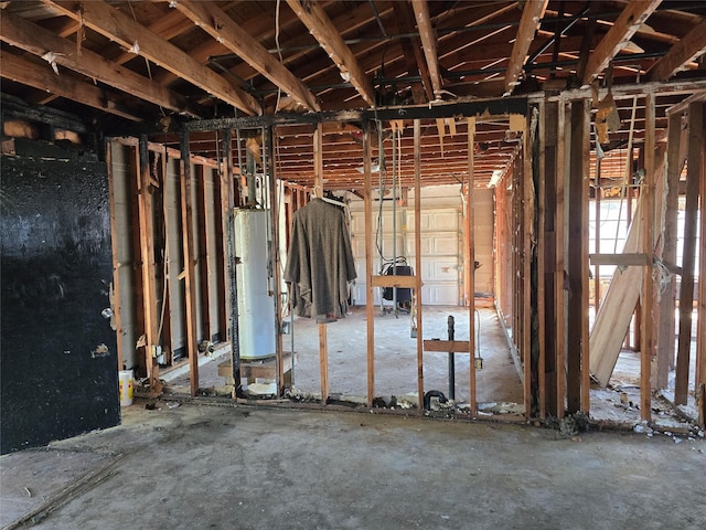 miscellaneous room featuring water heater