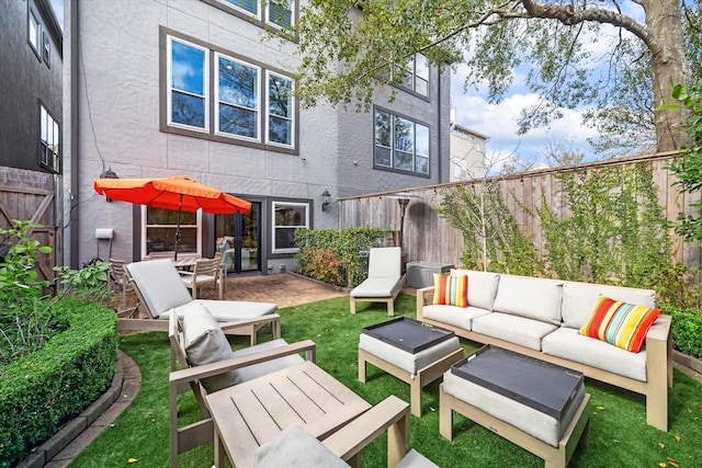 exterior space featuring outdoor lounge area