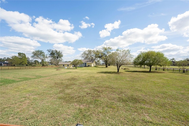 view of yard featuring a rural view