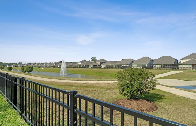 view of yard featuring a water view