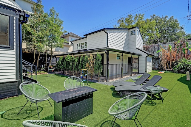 view of yard featuring fence