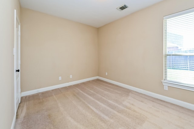 view of carpeted spare room