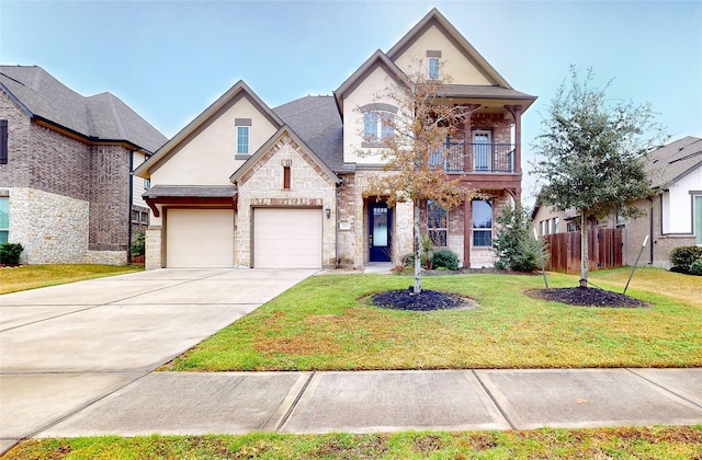 view of front facade featuring a garage, a front lawn, and a balcony