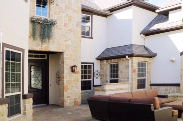 view of patio with an outdoor hangout area